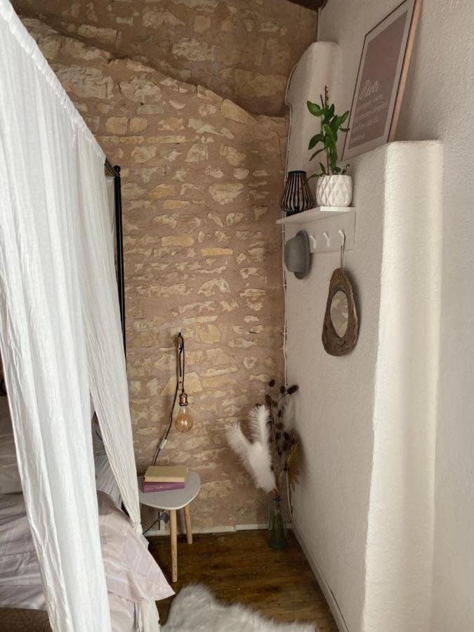 La Maison Du Commandeur Maine-de-Boixe ภายนอก รูปภาพ